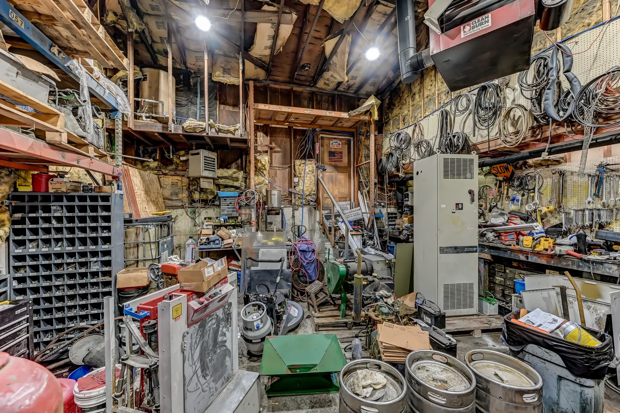 8221 308th Ave SE , Issaquah, WA 98027, Issaquah, Washington, United States. - Photo 15