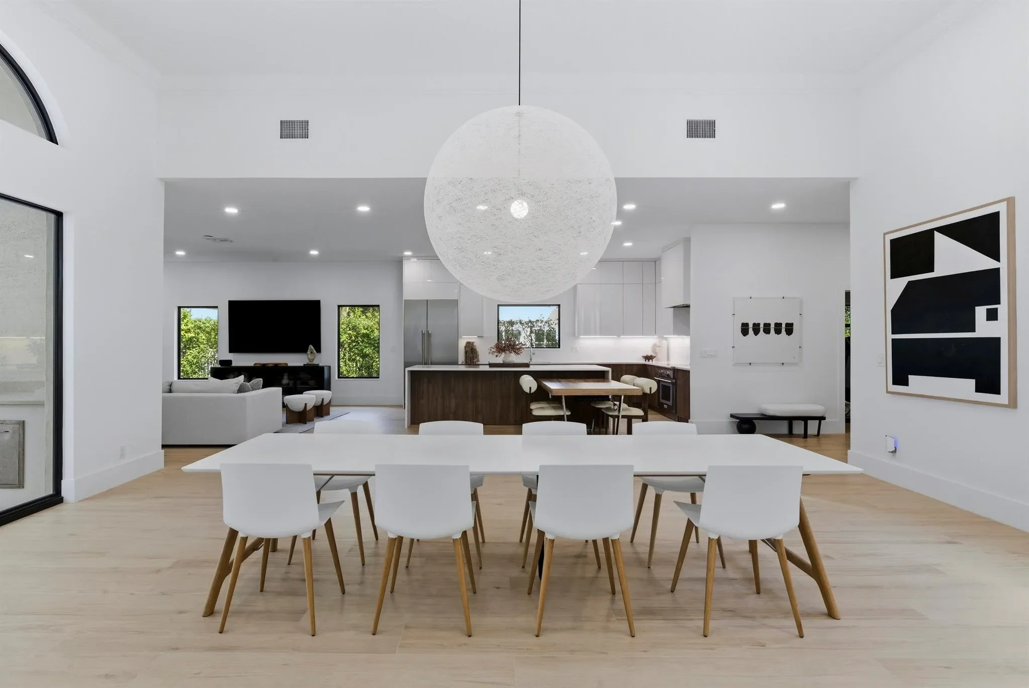 Gallery photo 2
