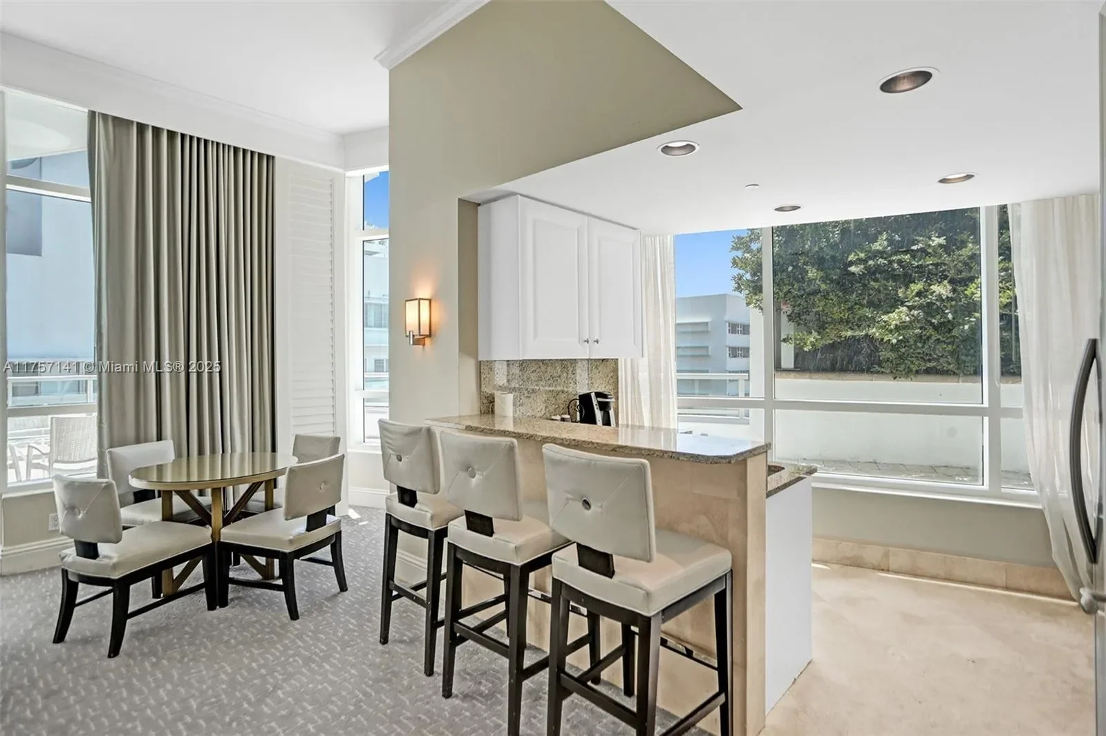 4401 Collins Ave 702/704, Miami Beach, Florida, United States. - Photo 8