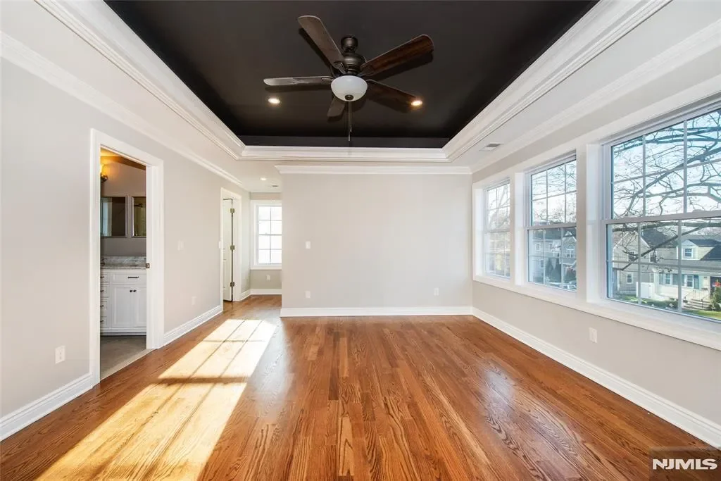 44 4th Avenue, Roseland, NJ 07068, Roseland, New Jersey, United States. - Photo 22