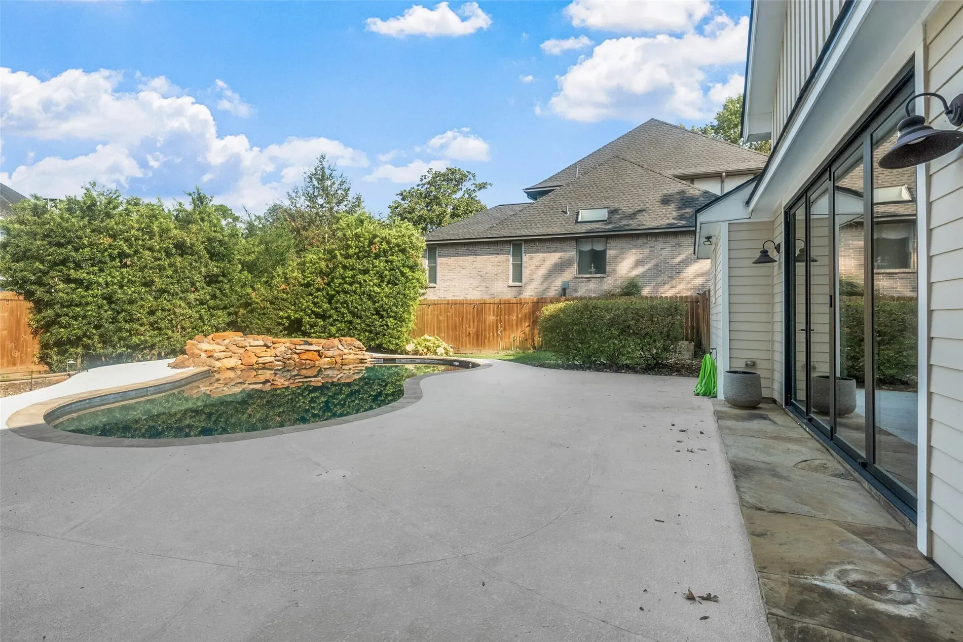 2311 Millvale Drive, Kingwood, TX 77345, Houston, Texas, United States. - Photo 9