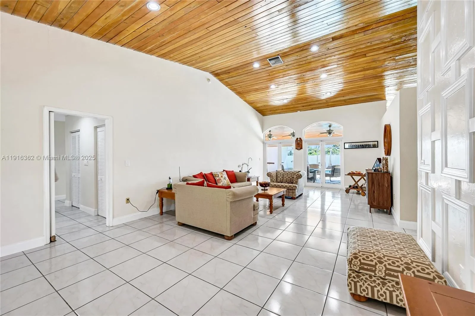 10700 SW 139th Rd, Miami, Florida, United States. - Photo 20
