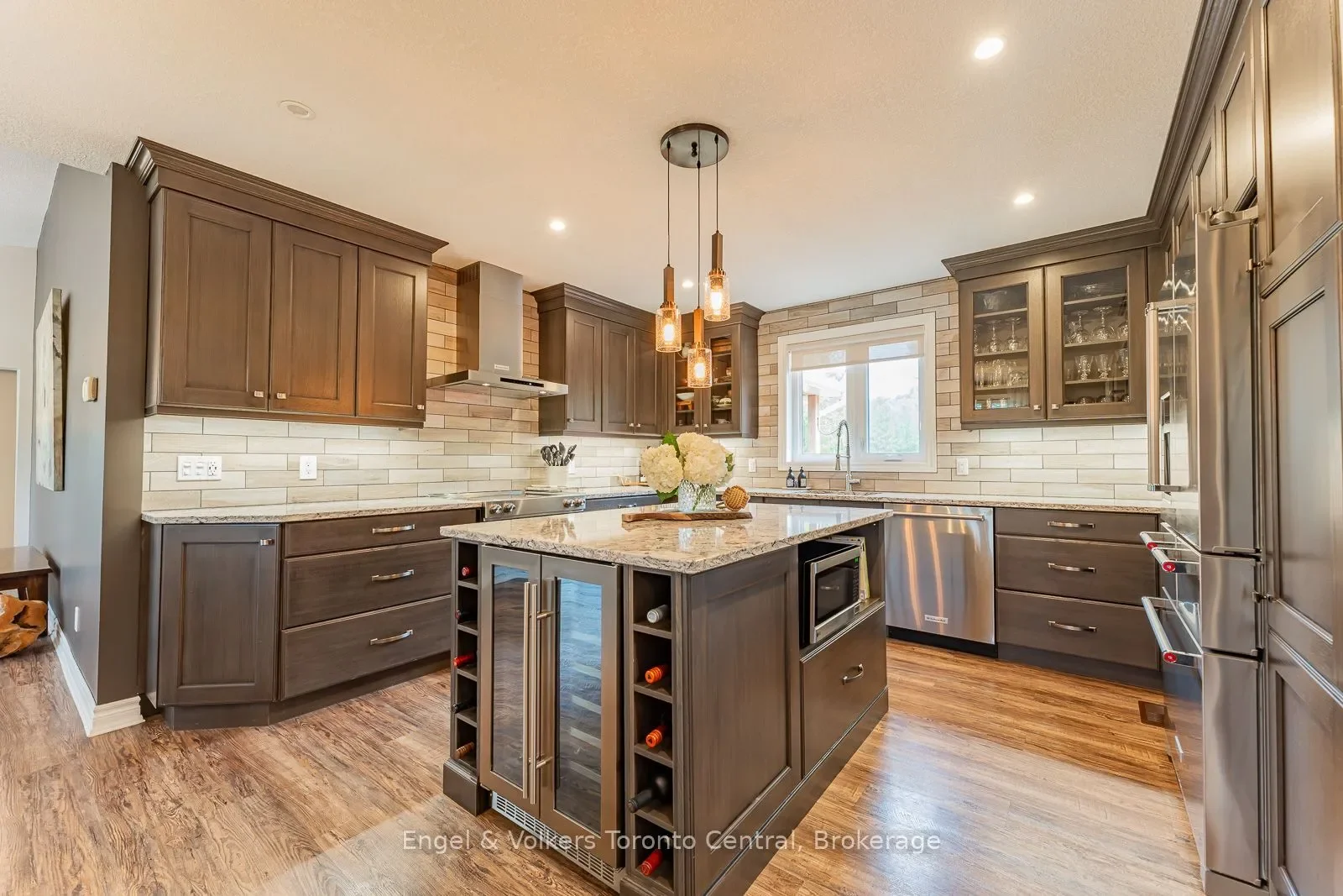 242 SOMERS Street, Owen Sound, Ontario, Canada. - Photo 9