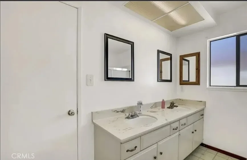 321 N Starfire, Orange, California, United States. - Photo 3