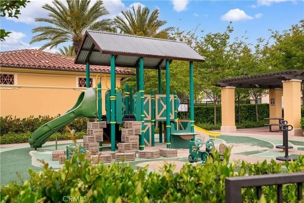 51 Painted Sky, Irvine, California, United States. - Photo 61