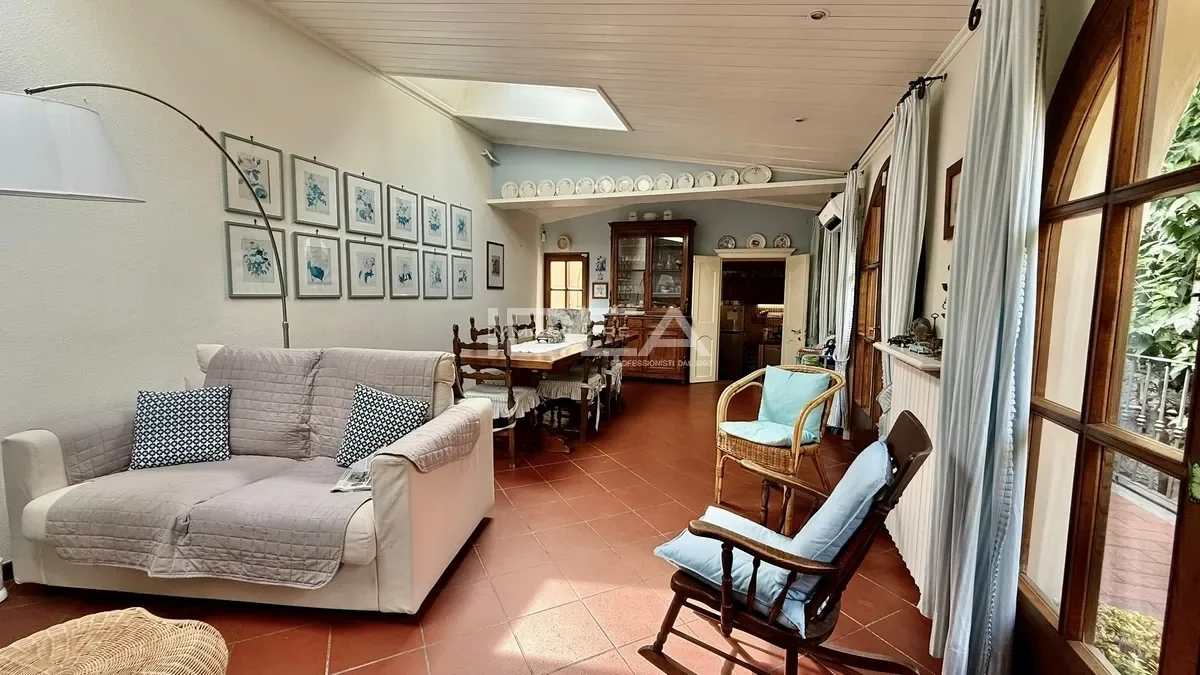 Gallery photo 11