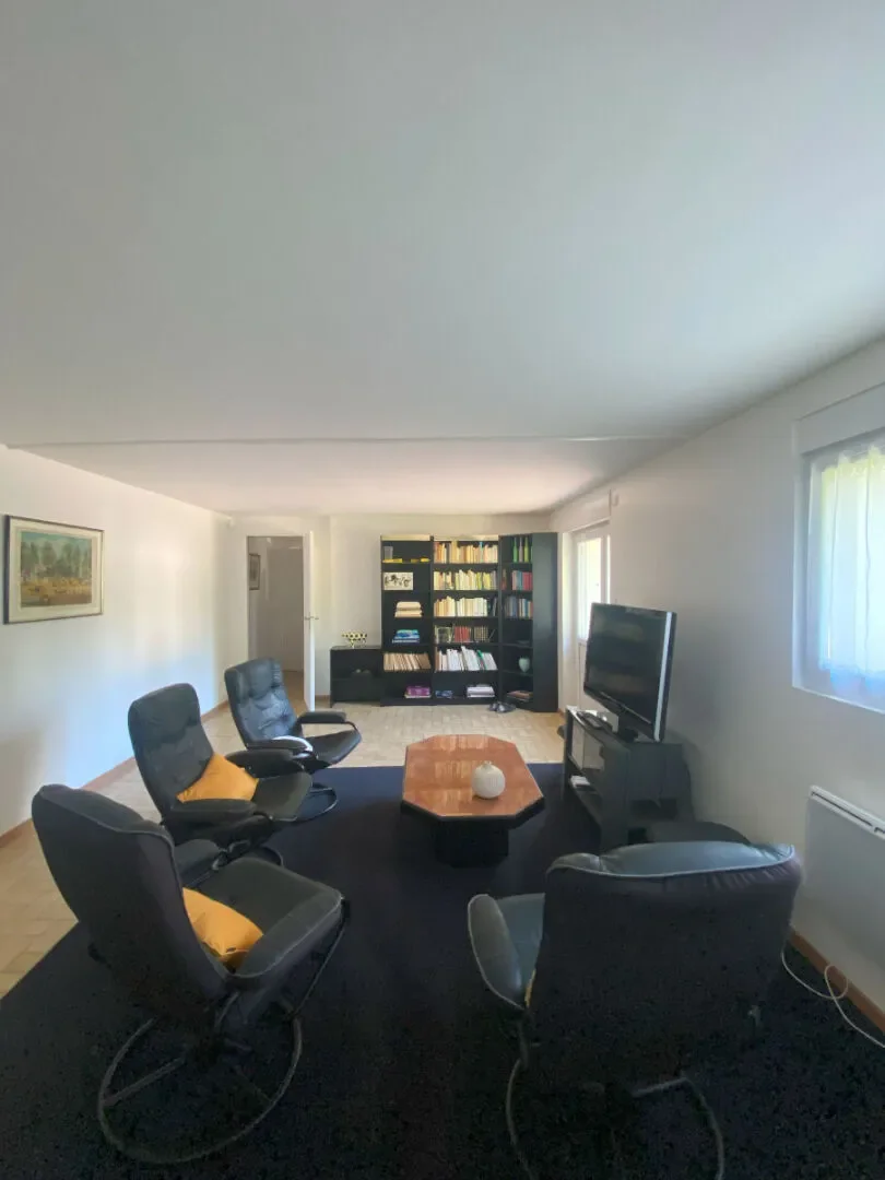 Gallery photo 5