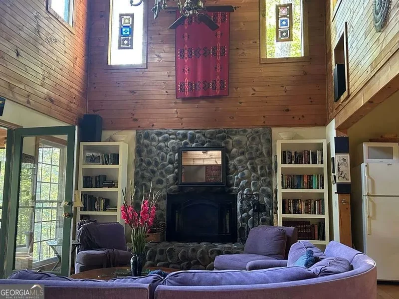 445 Twin Creeks Road, Blue Ridge, GA 30513, Blue Ridge, Georgia, United States. - Photo 17