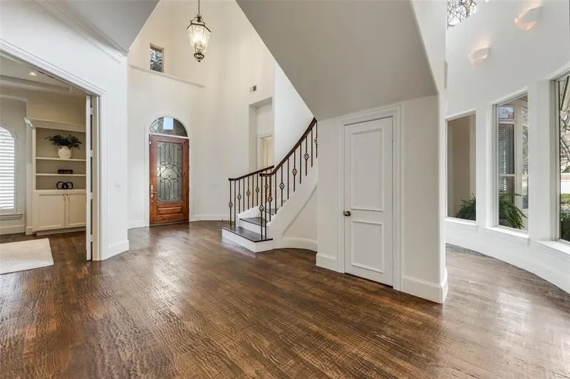 14828 Bellbrook Drive, Addison, Texas, United States. - Photo 3