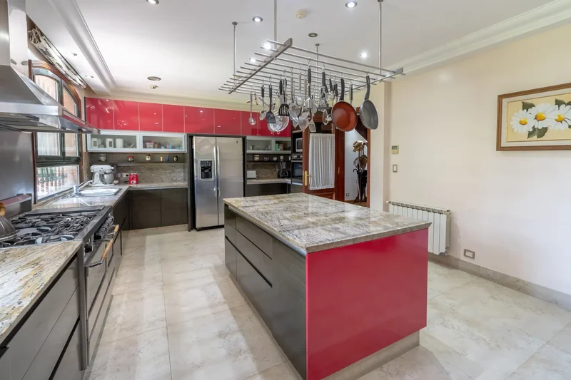 Exclusive 950 m² Residence with Golf Course Views, Buenos Aires City, B, Buenos Aires City, Argentina. - Photo 16