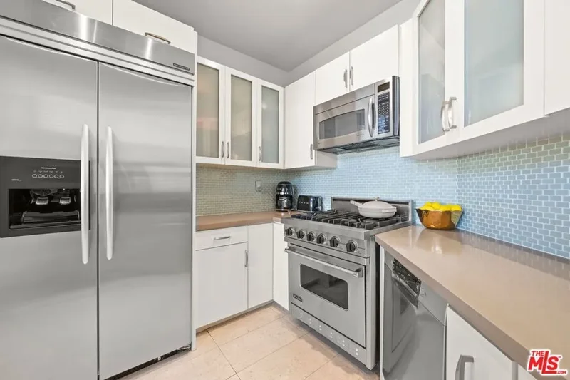 11822 Goshen Avenue 301, Los Angeles, California, United States. - Photo 12