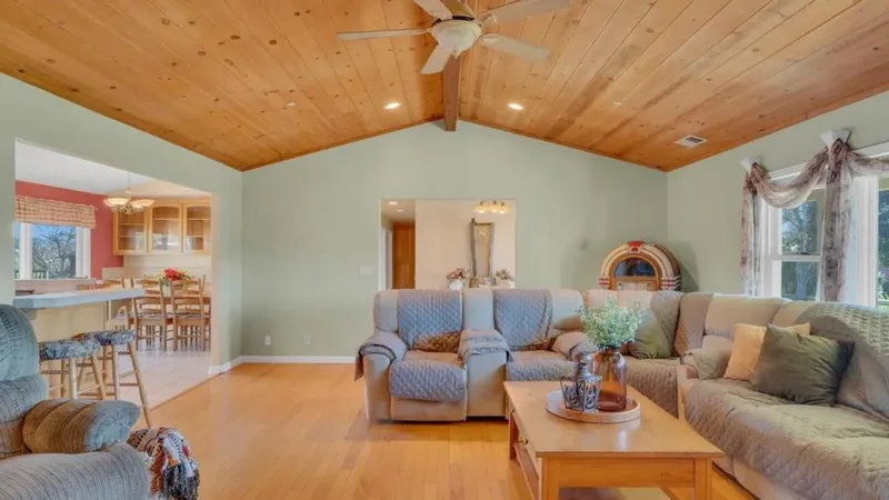 21160 Valle San Juan Drive, Salinas, CA 93907, Salinas, California, United States. - Photo 3
