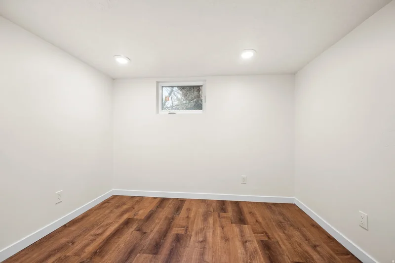 563 S DENVER ST, Salt Lake City, Utah, United States. - Photo 61