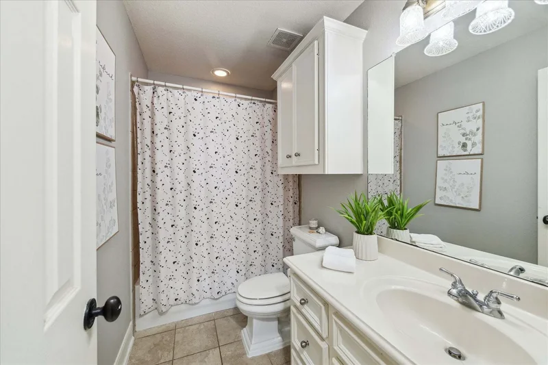 8206 Shoregrove Drive, Humble, TX 77346, Humble, Texas, United States. - Photo 28