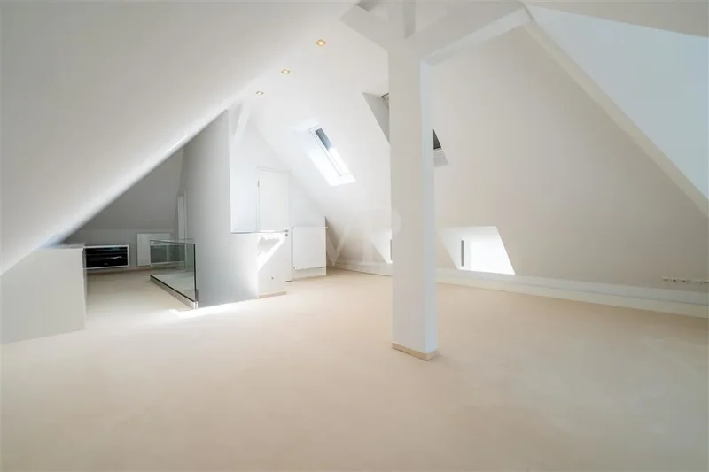 Rare opportunity: maisonette apartment in a prime location