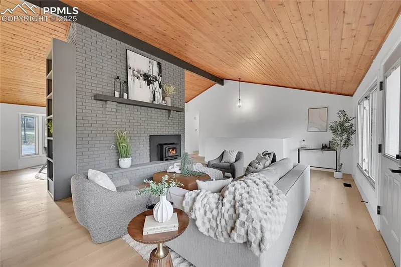 7035 Delmonico Drive, Colorado Springs, CO 80919, Colorado Springs, Colorado, United States. - Photo 18