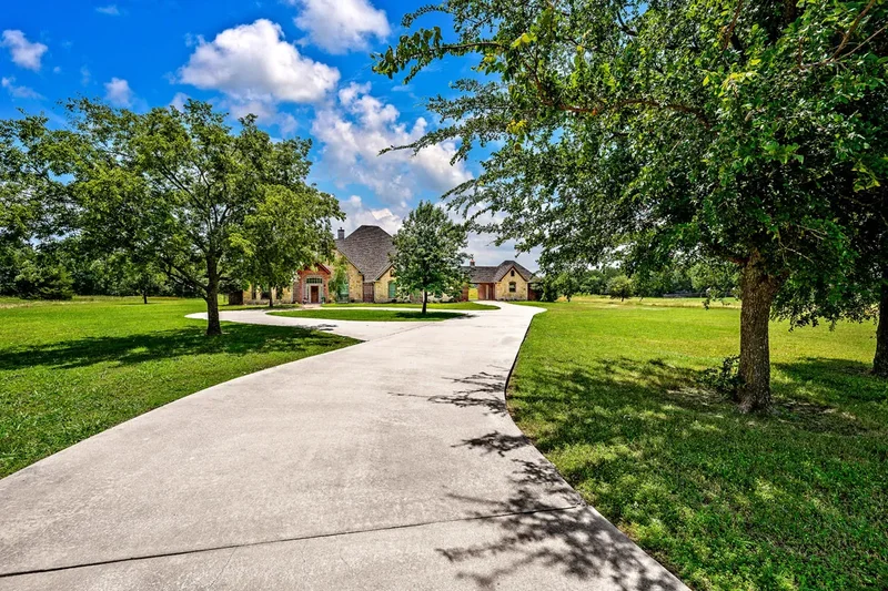 209 Chrissa Drive, Pottsboro, TX 75076, Pottsboro, Texas, United States. - Photo 41