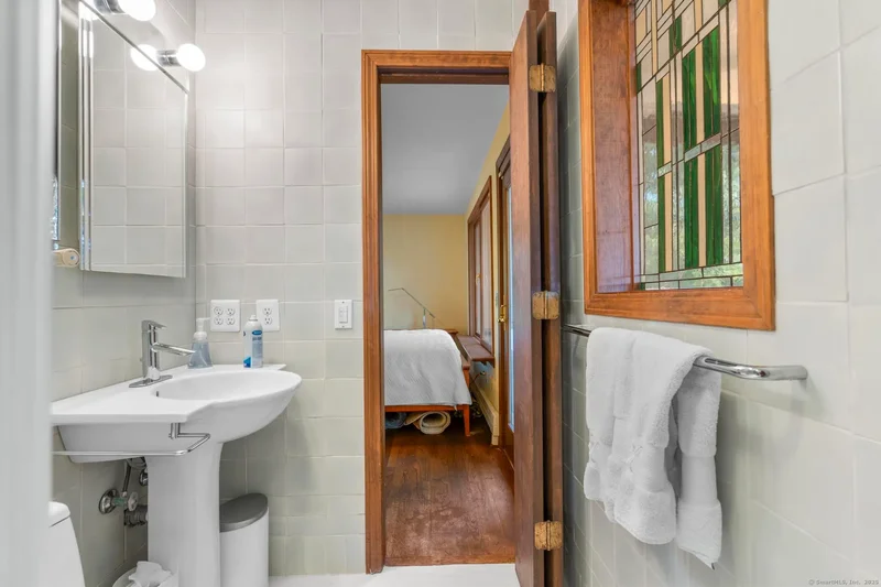 44 Echo Lane, Glastonbury, Connecticut, United States. - Photo 25