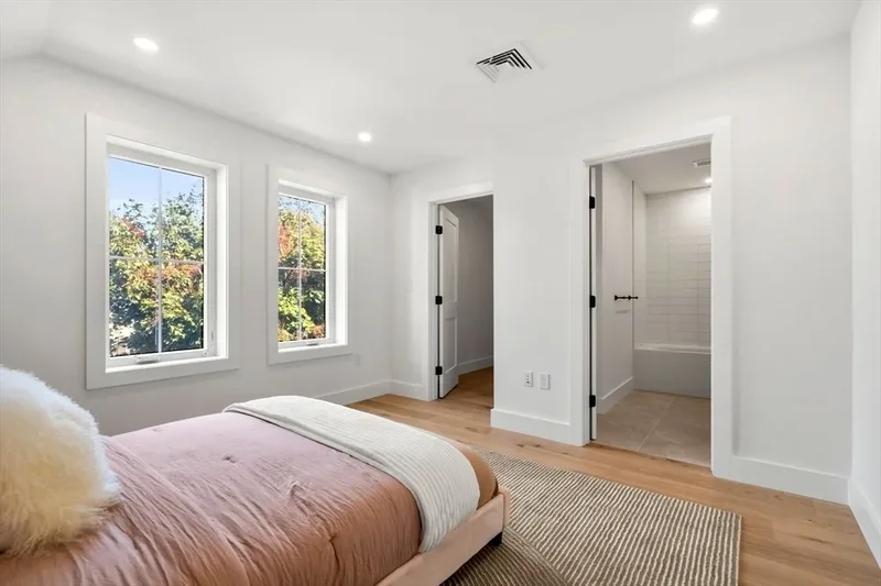 106 River Street, #18, Newton, MA, 02465, USA, Newton, Massachusetts, United States. - Photo 23