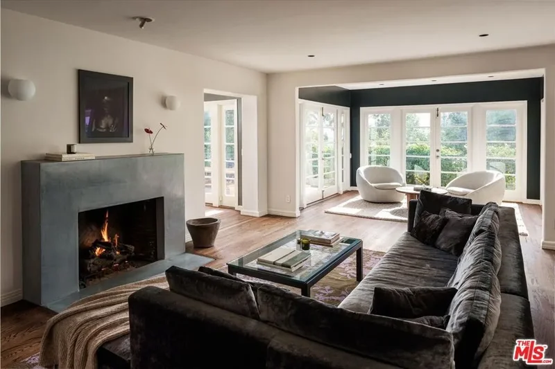 7064 La Presa Drive, Los Angeles, California, United States. - Photo 6