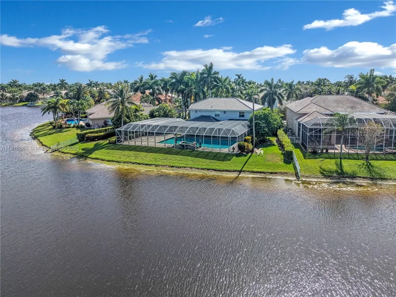 13787 NW 19th Ct, Pembroke Pines, FL 33028, Pembroke Pines, Florida, United States. - Photo 39