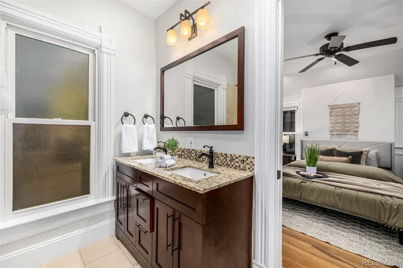 1423 Elizabeth Street, Denver, Colorado, United States. - Photo 32