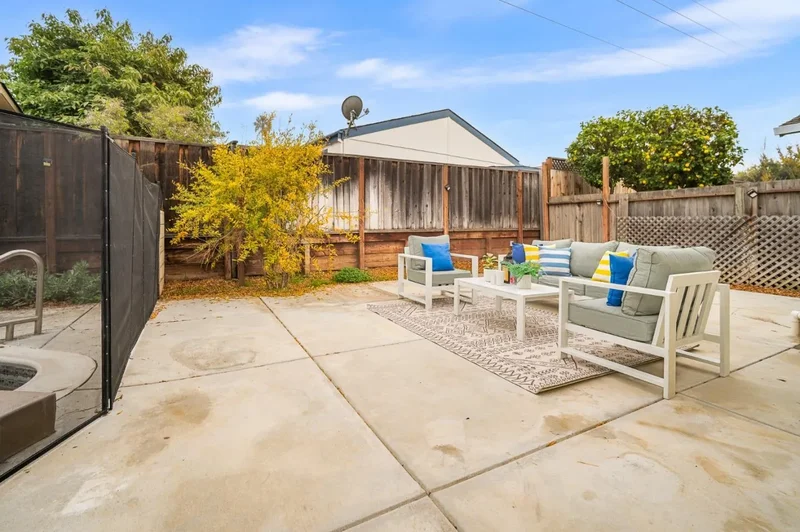 184 Sun Blossom Drive, San Jose, California, United States. - Photo 28