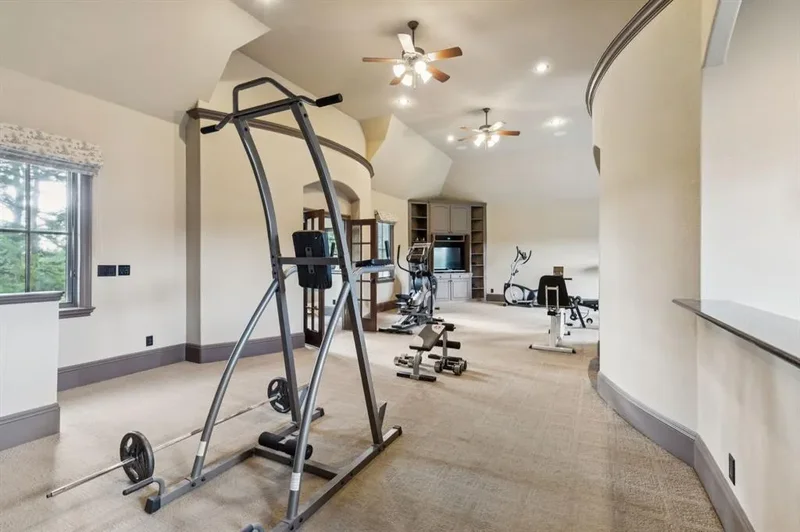 2100 Cavalier Way, Lewisville, Texas, United States. - Photo 5