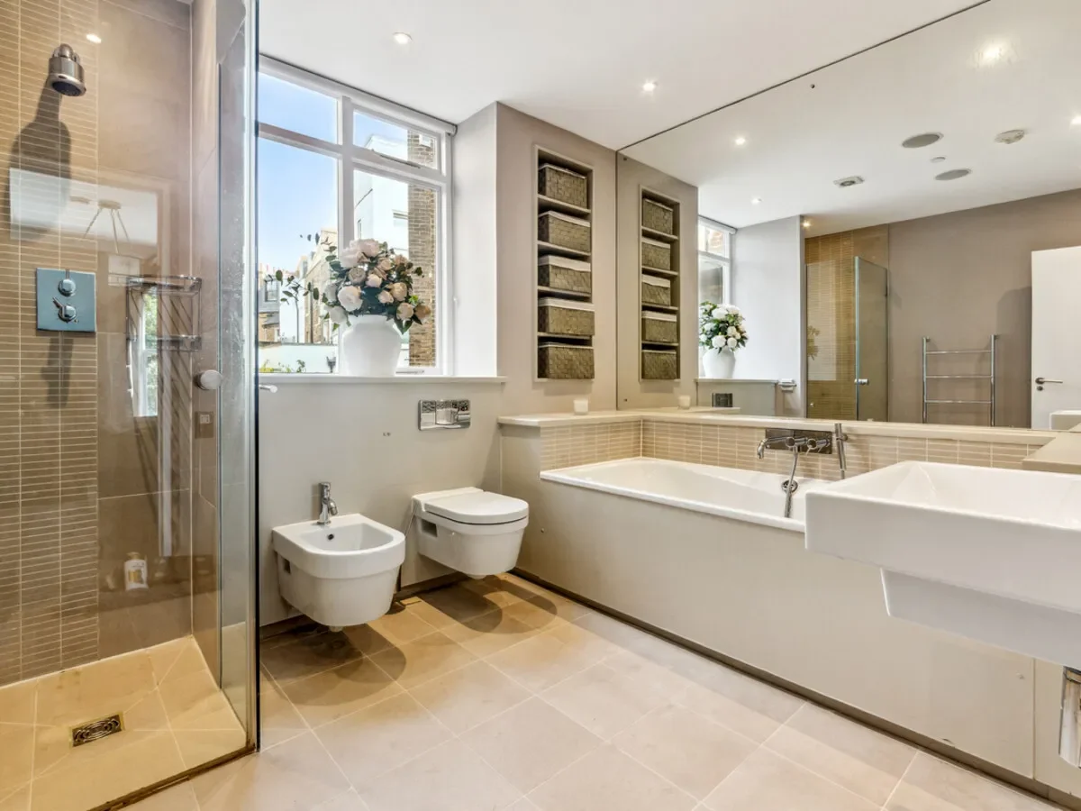 Westmoreland Terrace, London, SW1V, London, England, United Kingdom. - Photo 4