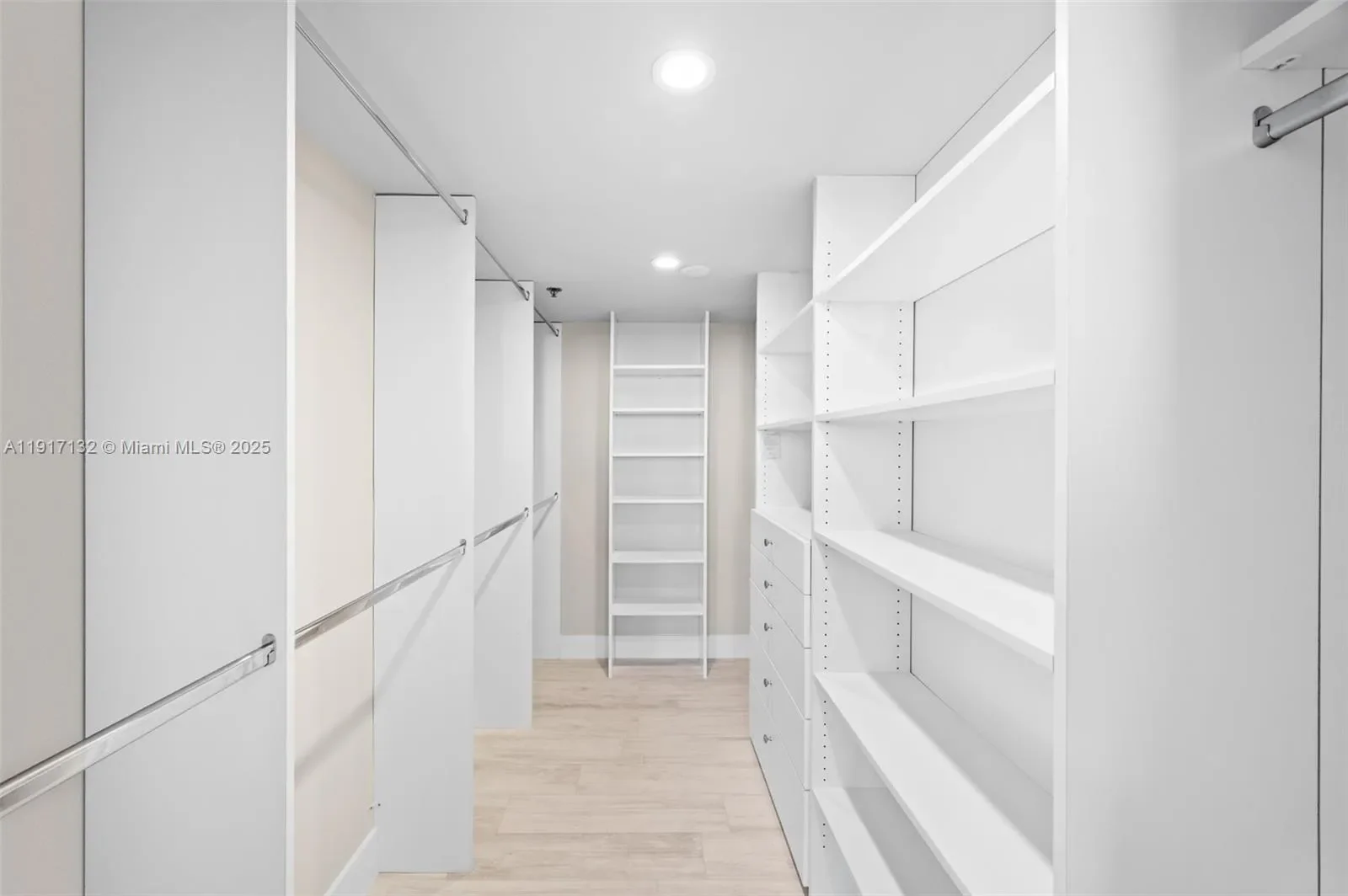 441 Valencia Ave 1201, Coral Gables, Florida, United States. - Photo 18
