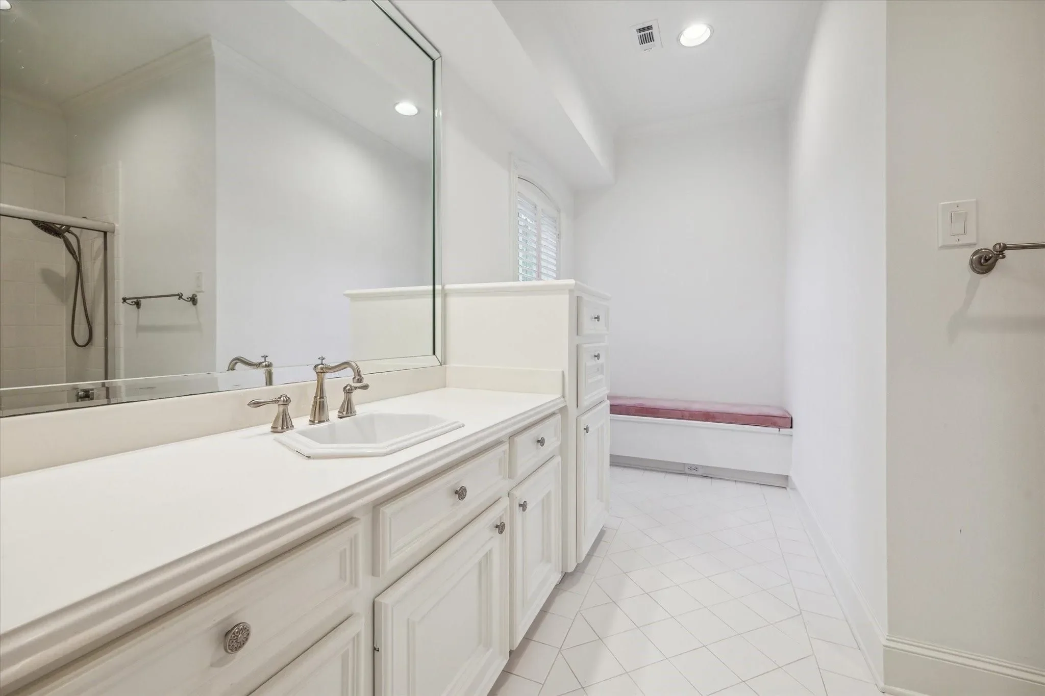 5602 Indian Circle, Houston, Texas, United States. - Photo 20
