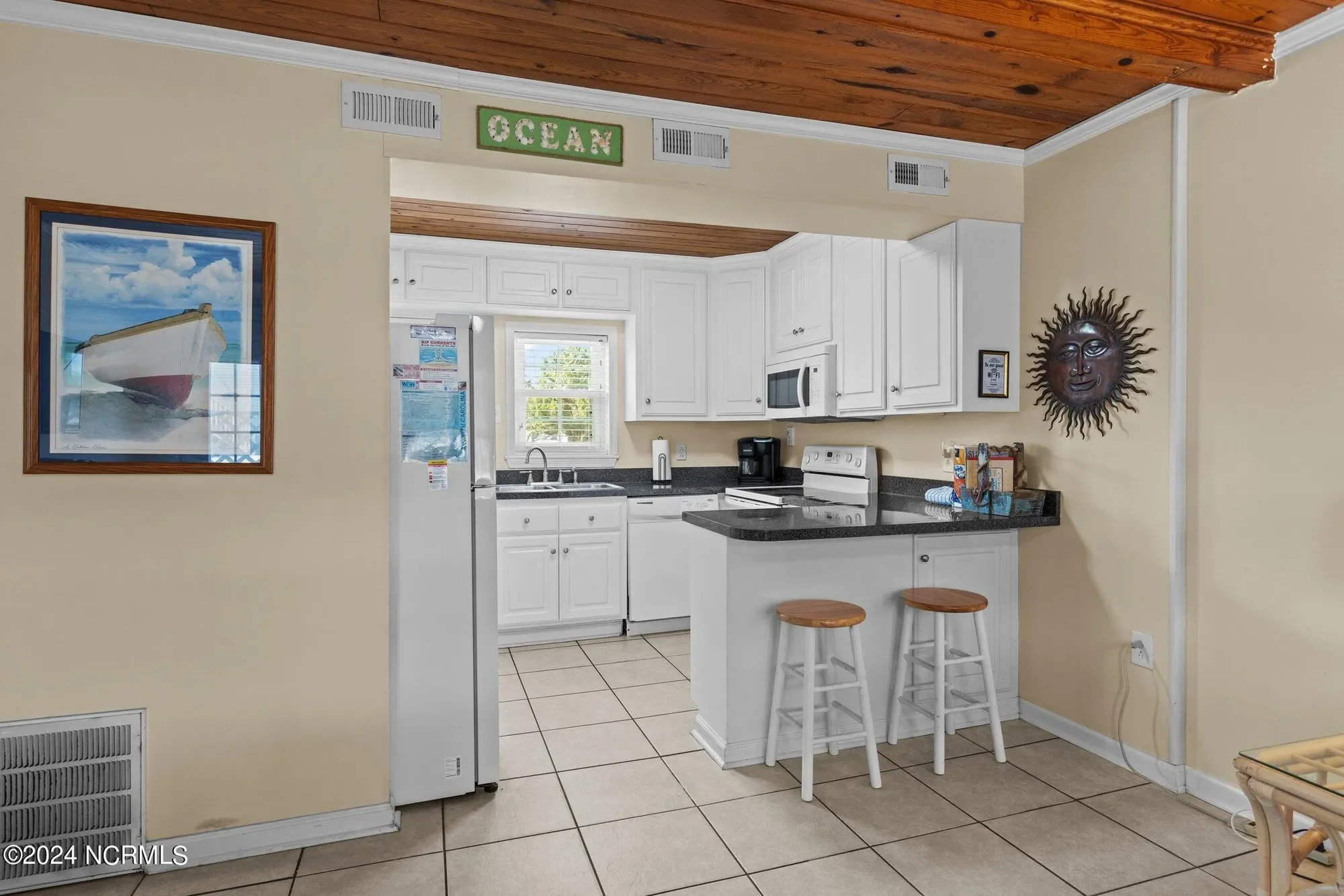 103 24th Street, Emerald Isle, North Carolina, United States. - Photo 18