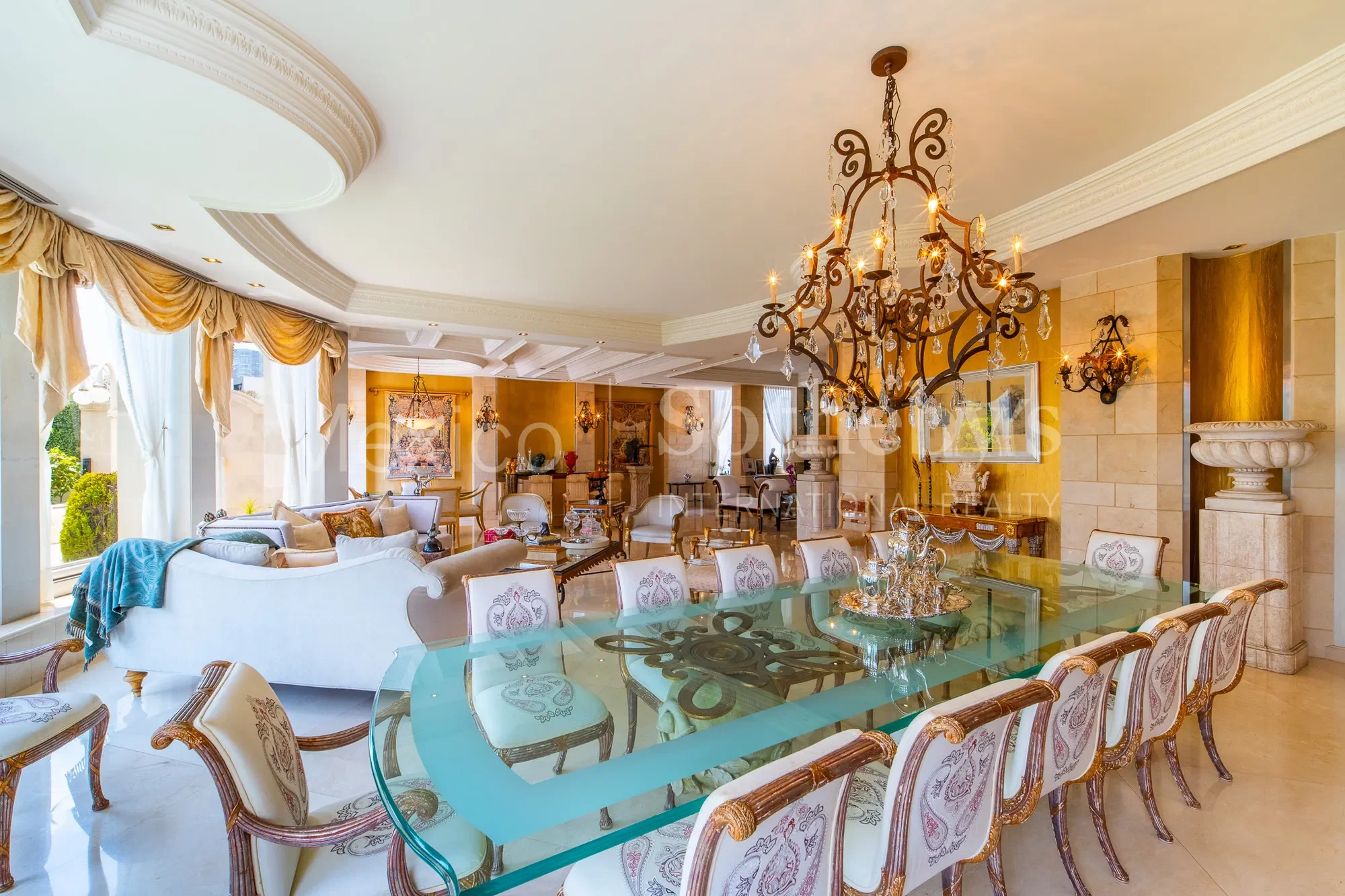 Gallery photo 10