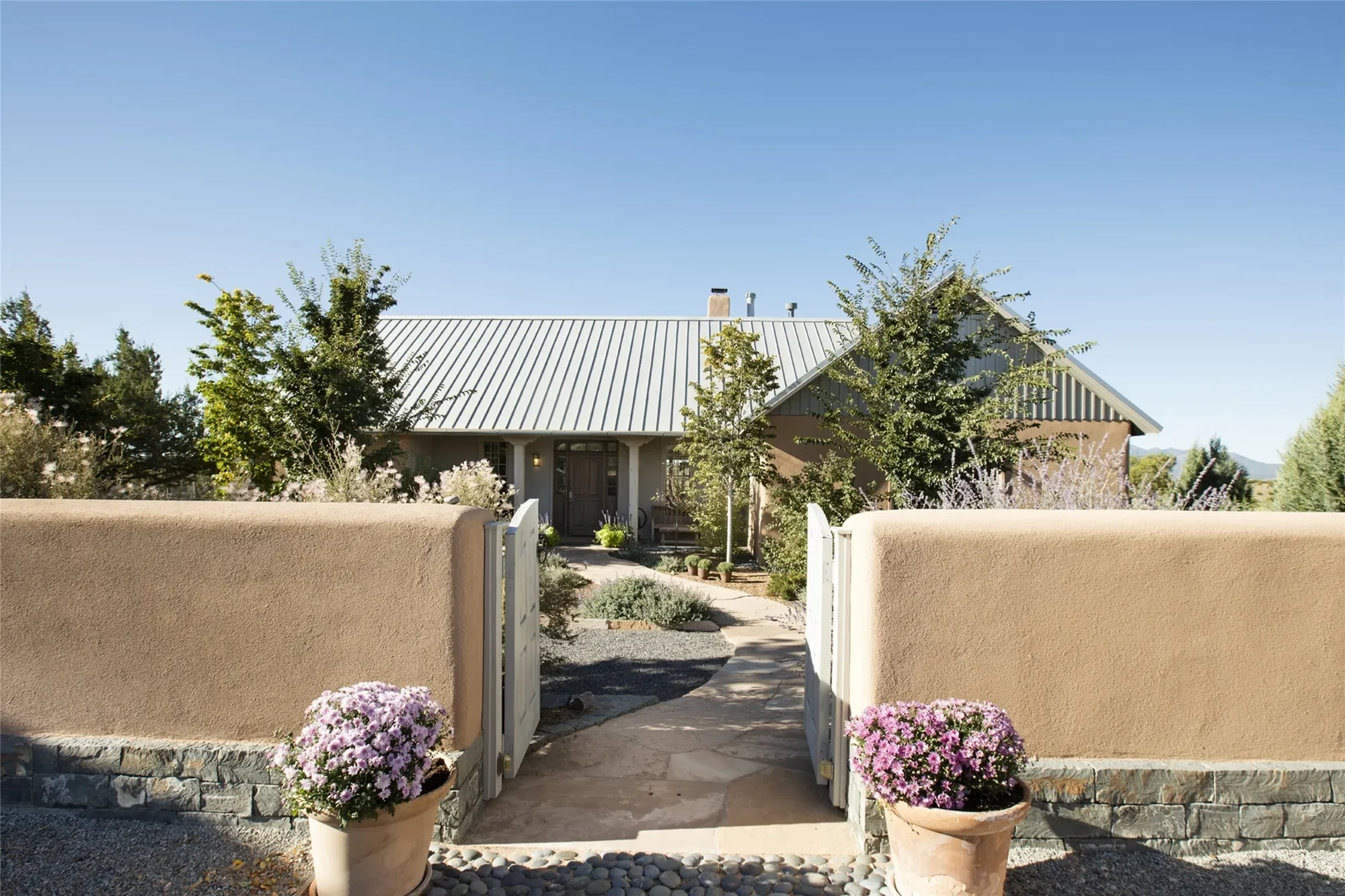 794 Camino Los Abuelos, Galisteo, NM 87540, Lamy, New Mexico, United States. - Photo 3
