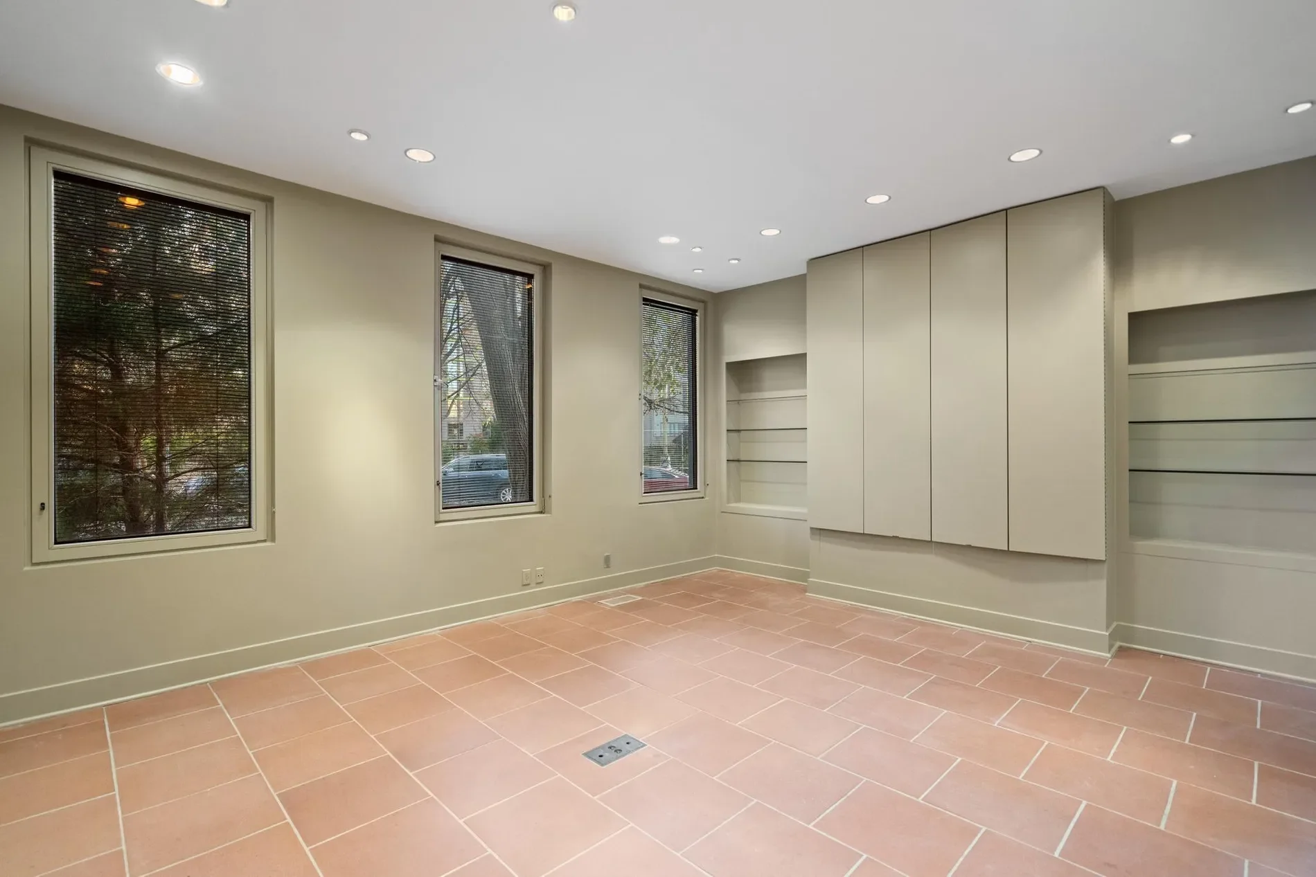 Gallery photo 2