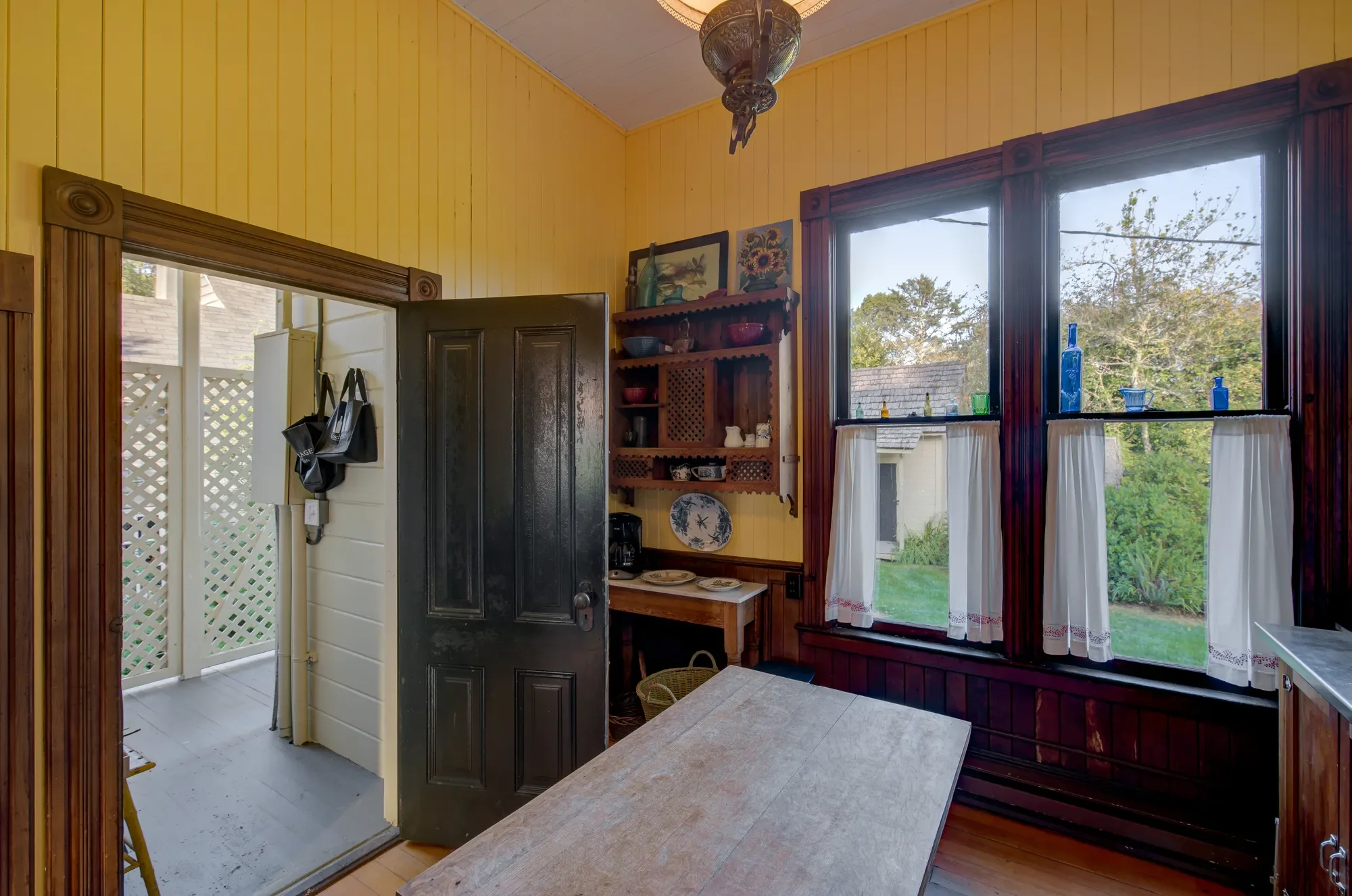 1103 37th Place , Seaview, WA 98644, Seaview, Washington, United States. - Photo 20