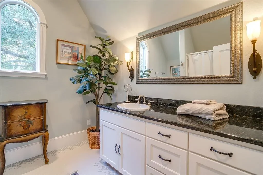 1620 Western Avenue, Fort Worth, Texas, United States. - Photo 33