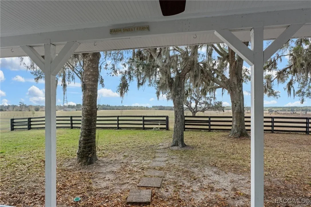 5419 E Stage Coach Trail, Floral City, FL 34436, Floral City, Florida, United States. - Photo 23