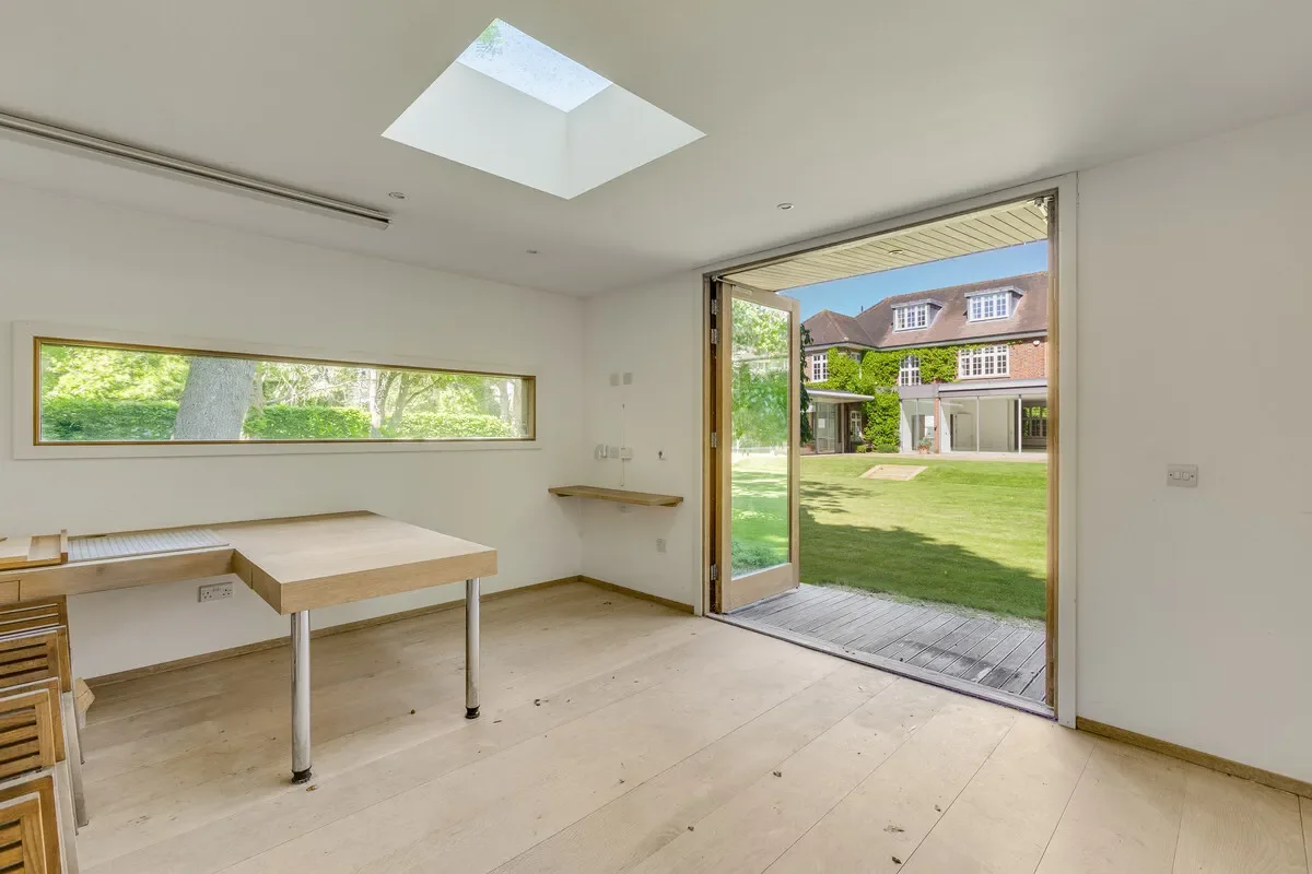 Property photo 8