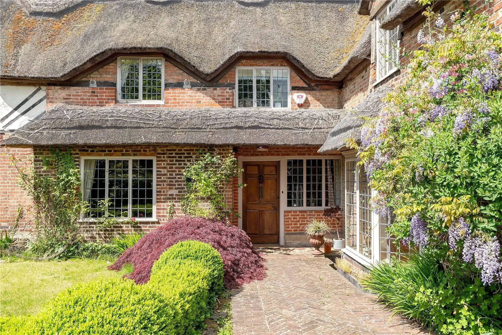 Exterior photo 3