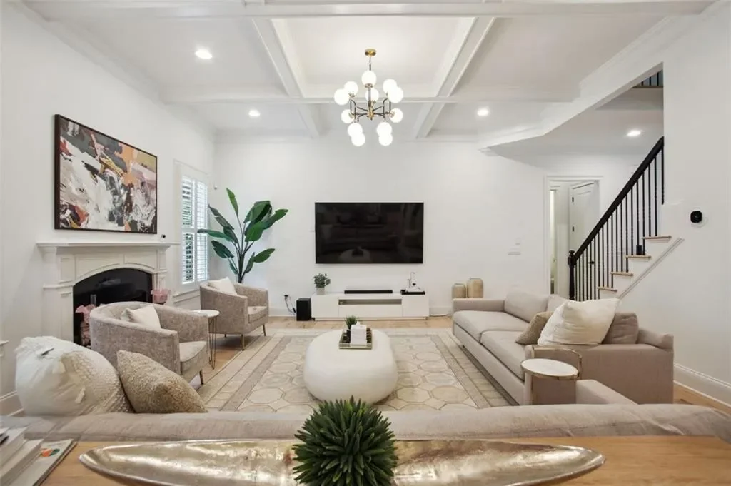 525 FOREST HILLS Drive, Atlanta, Georgia, United States. - Photo 10