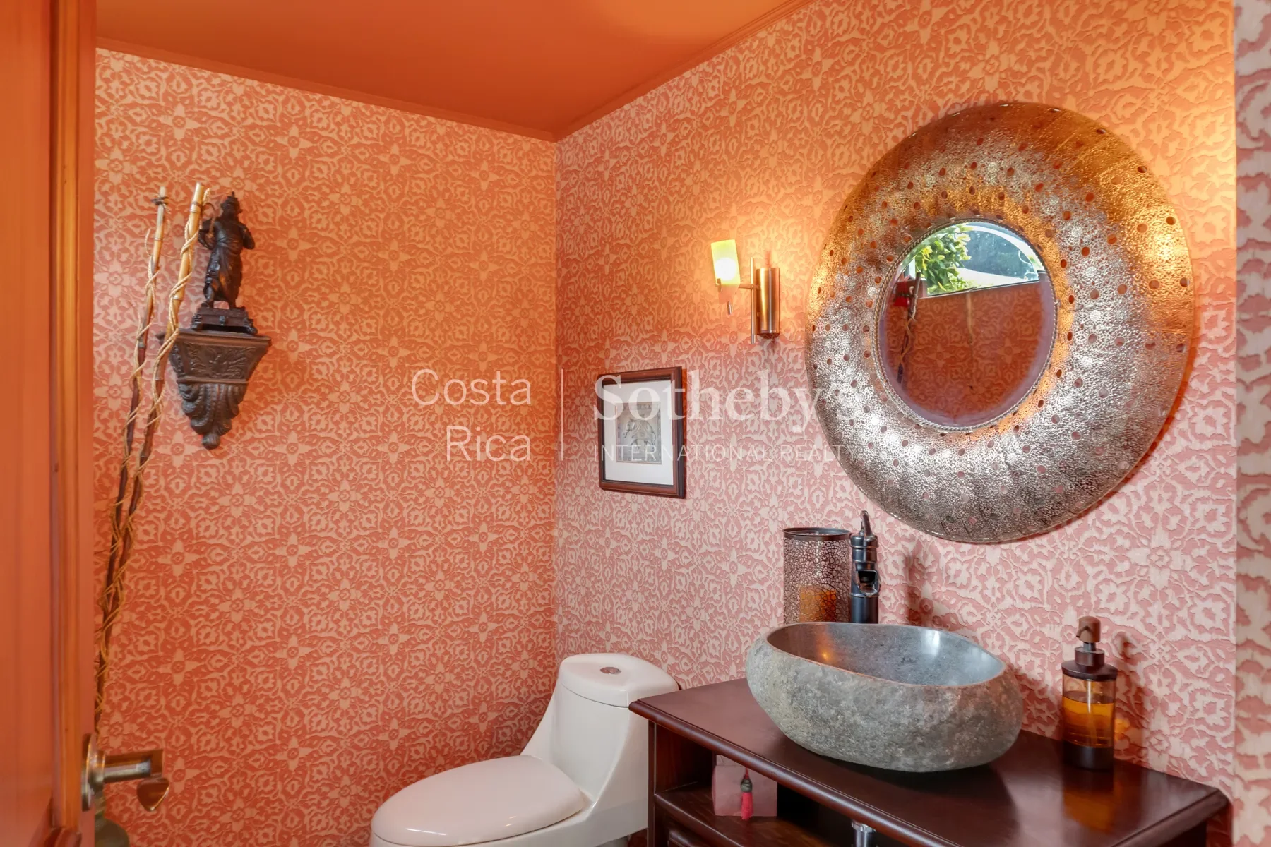 Gallery photo 10