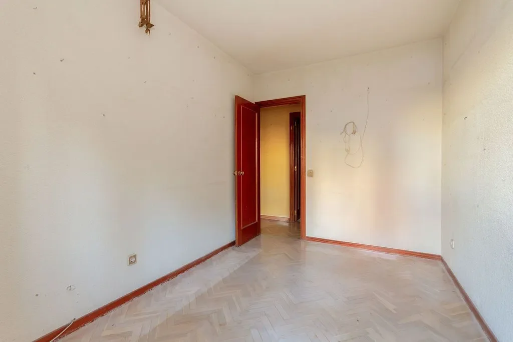 Gallery photo 2