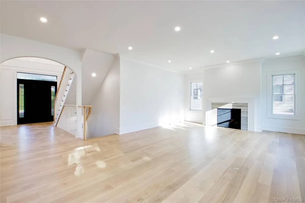 Gallery photo 8