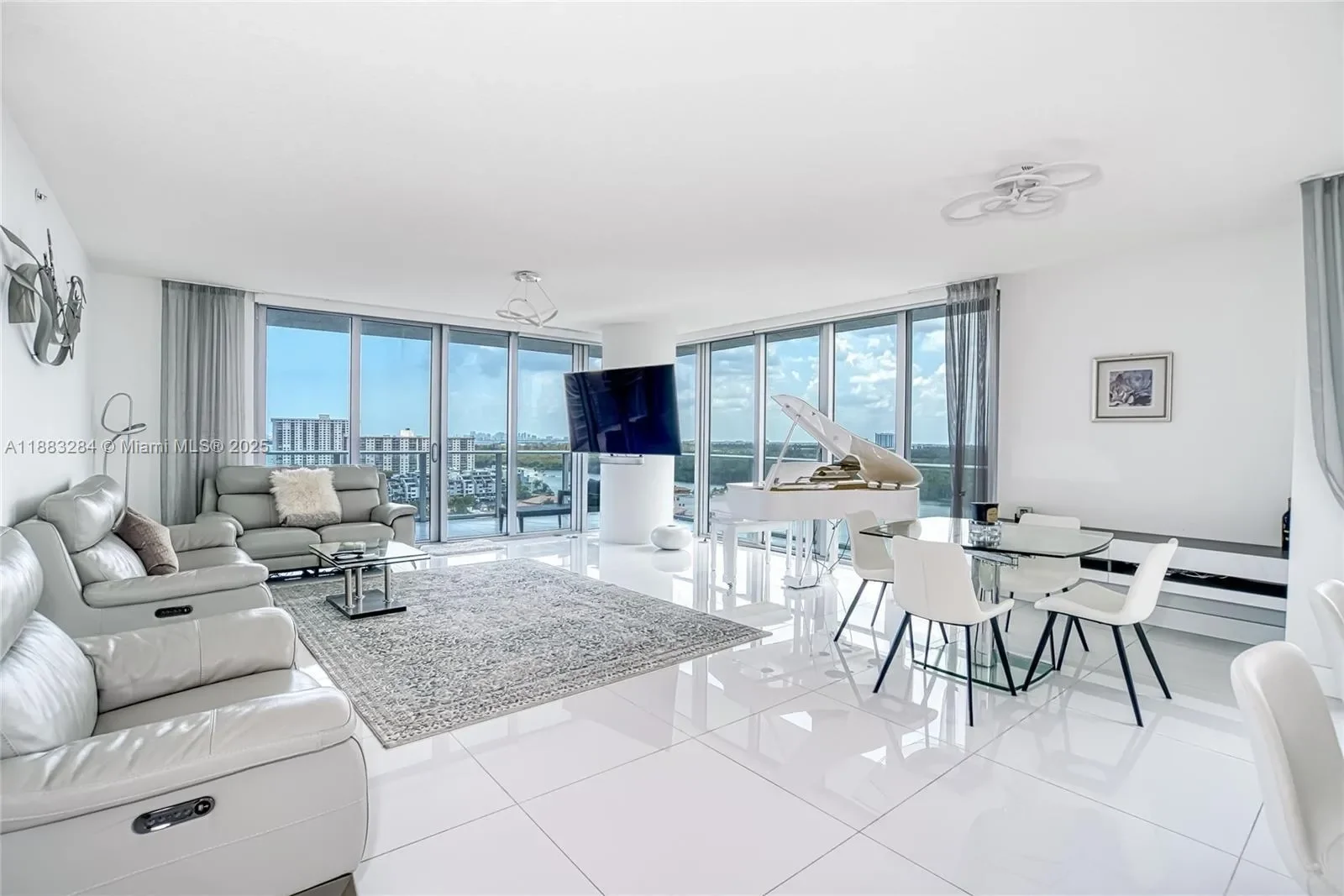 330 S Sunny Isles Blvd. 1502, Golden Beach, Florida, United States. - Photo 46