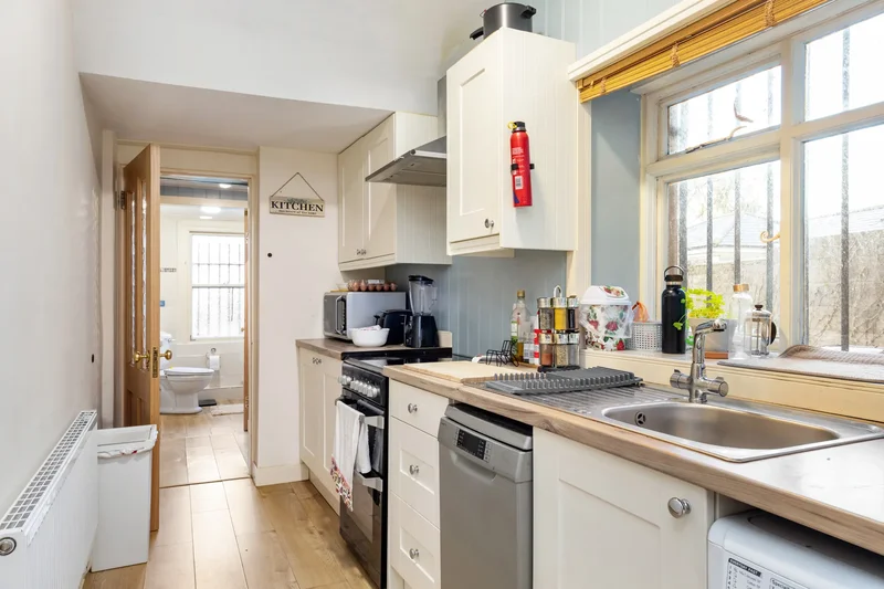 5 St James's Terrace, Sandymount Road, Sandymount, Dublin 4, D D04W667, Dublin 4, County Dublin, Ireland. - Photo 17
