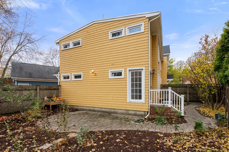 97  Mystic Street , Arlington, MA 02474, Arlington, Massachusetts, United States. - Photo 23