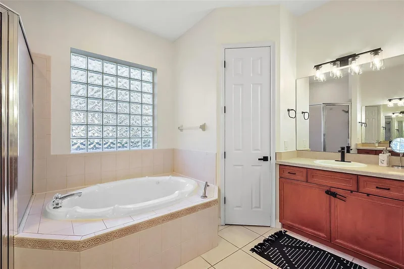9930 SANTA BARBARA COURT, Howey-in-the-Hills, Florida, United States. - Photo 31