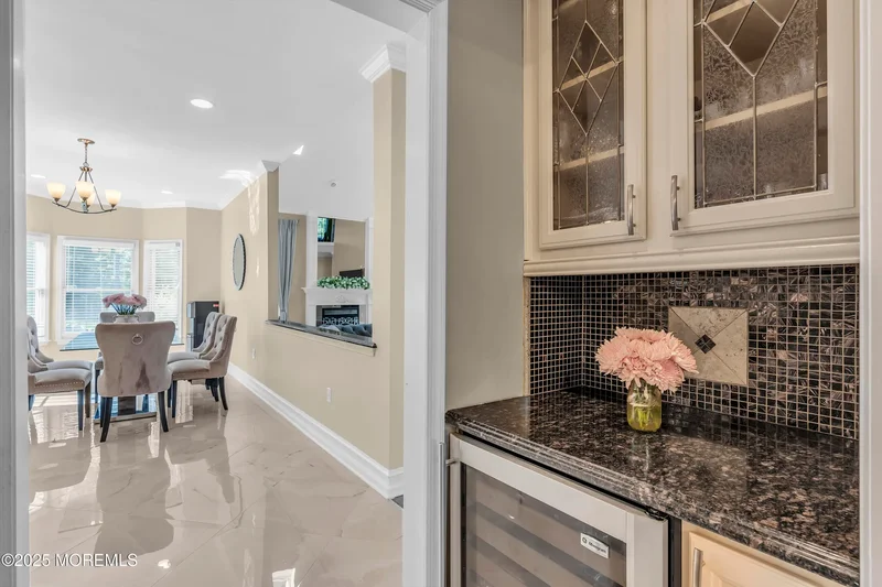 1 Fountayne Lane, Manalapan, NJ 07726, Manalapan Township, New Jersey, United States. - Photo 20