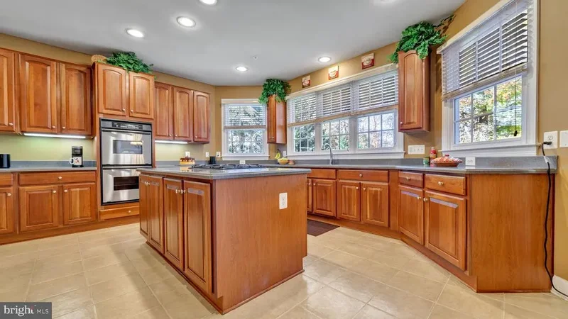 12604 WILLOW MARSH LN LANE, BOWIE, MD 20720, Glenn Dale, Maryland, United States. - Photo 63